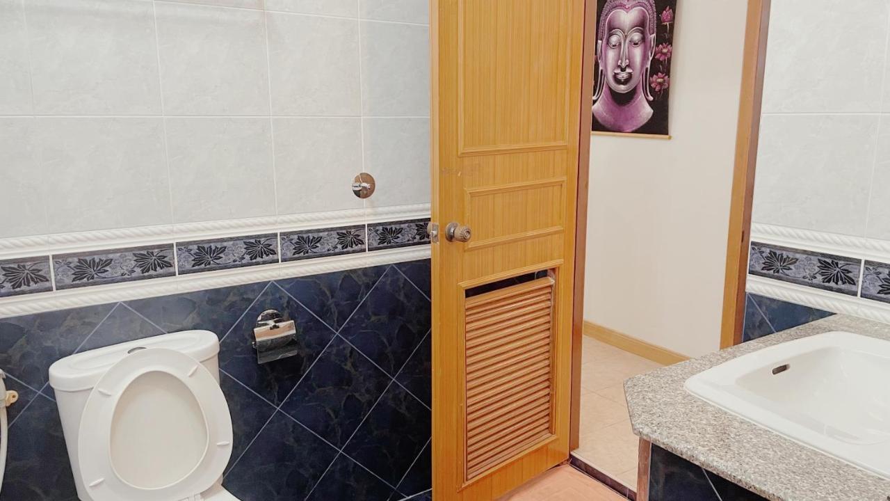 3 Bedroom Praitumnak Soi 4 By Daisy * Pattaya