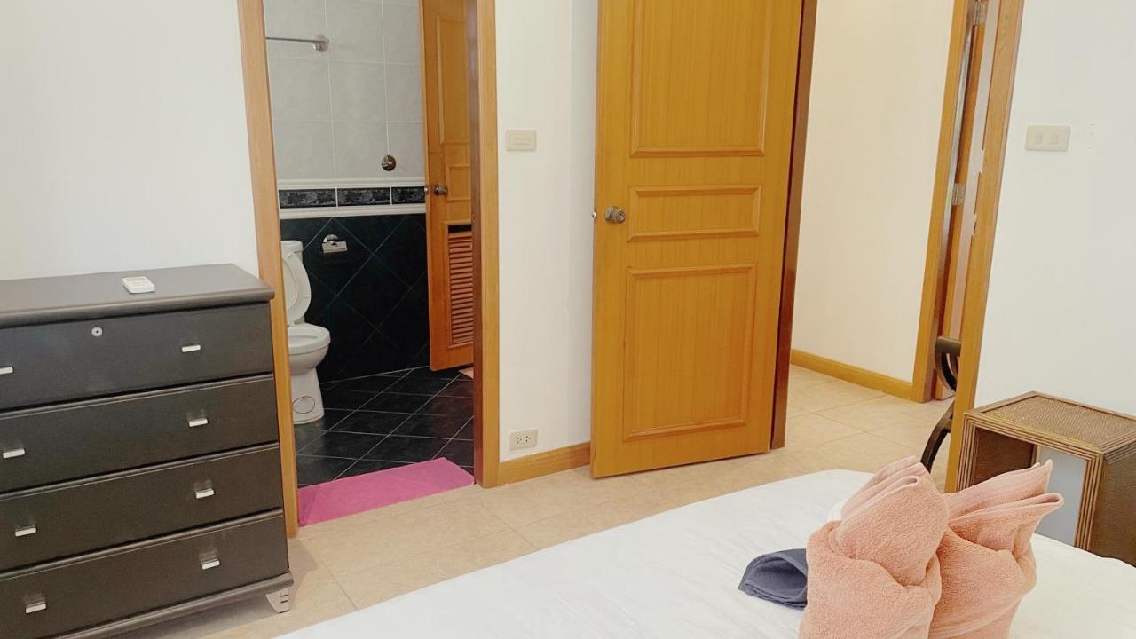 3 Bedroom Praitumnak Soi 4 By Daisy * Pattaya