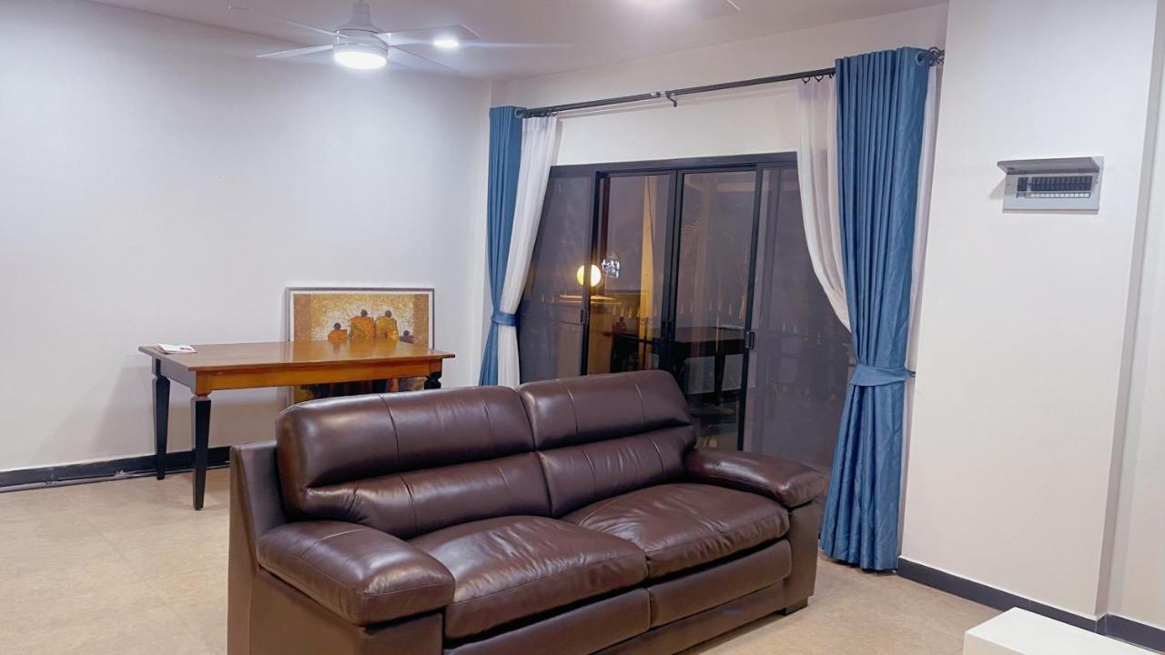 Villa 3 Bedroom Praitumnak Soi 4 By Daisy
